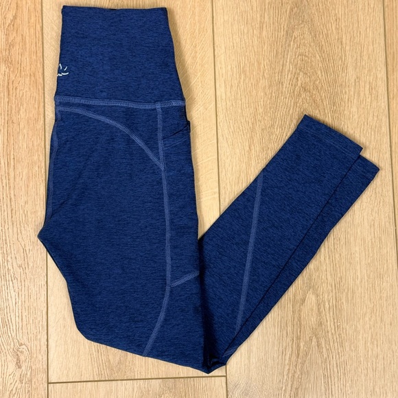 Beyond Yoga Blue Heathered Leggings Super Soft Size Medium - Picture 6 of 7